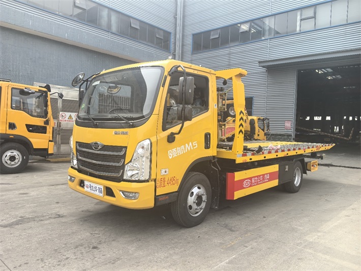 福田领航M5蓝牌重载清障车（全柴160马力）