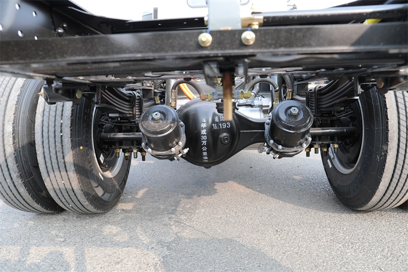 陕汽智云S300纯电动冷藏车（120/100度电）